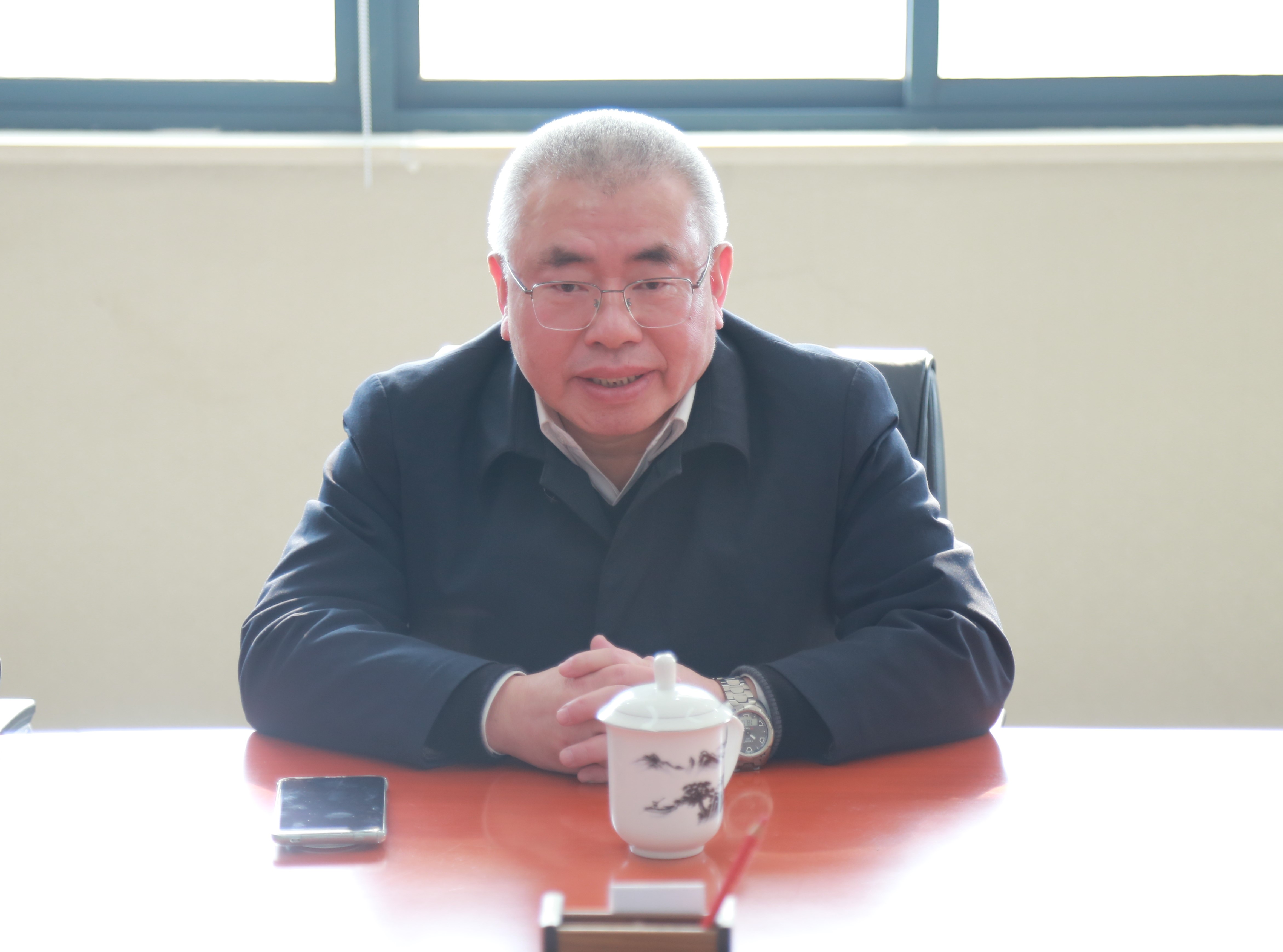 集團(tuán)公司黨委書記、董事長(zhǎng)、總經(jīng)理?xiàng)畎矅?guó)作工作指導(dǎo).JPG